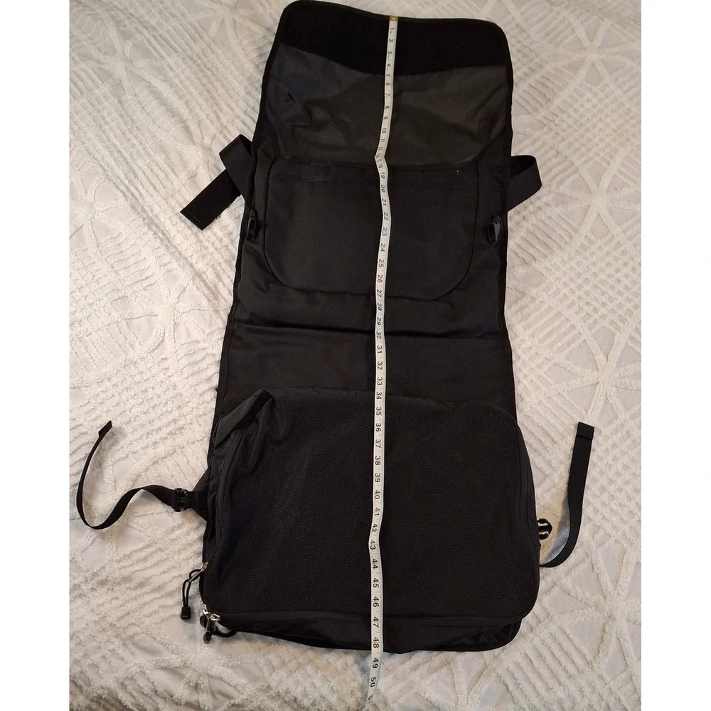 The North Face XL Messenger Bag Black Nylon Laptop Commuter Shoulder Satchel Bag